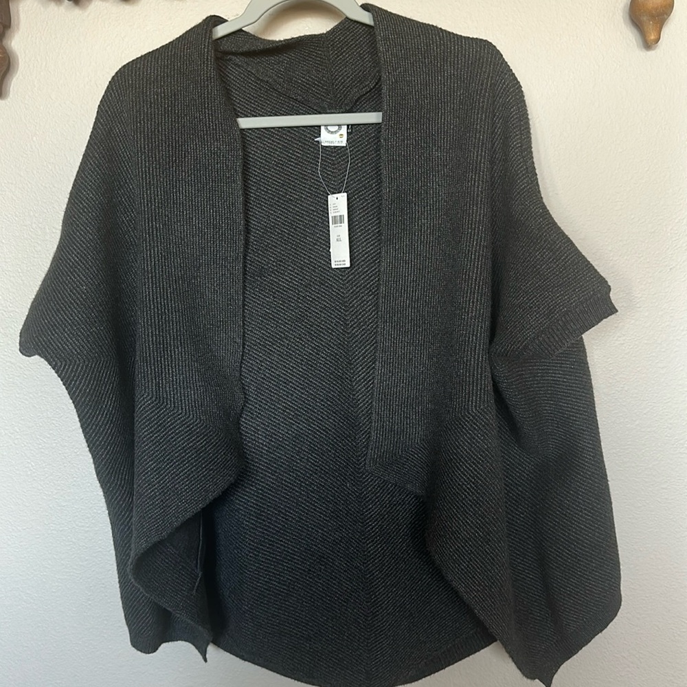NWT ANTHROPOLGIE PULLOVER